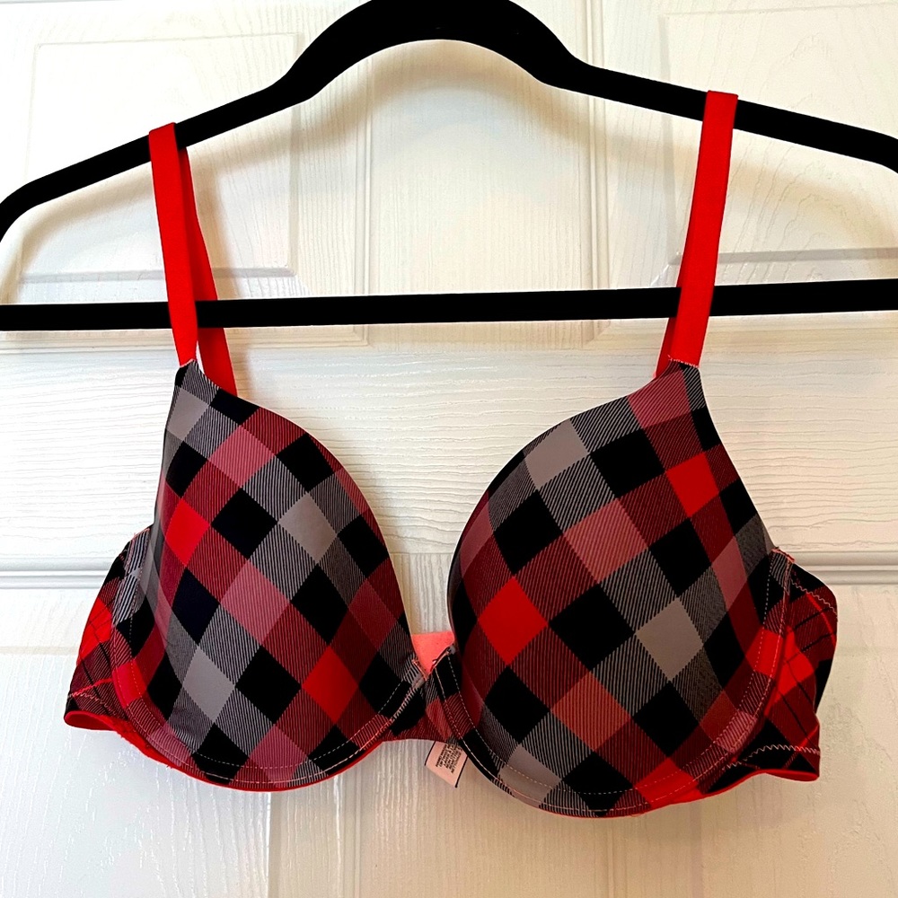 Victoria’s Secret T-Shirt Lightly-Lined Demi Bra